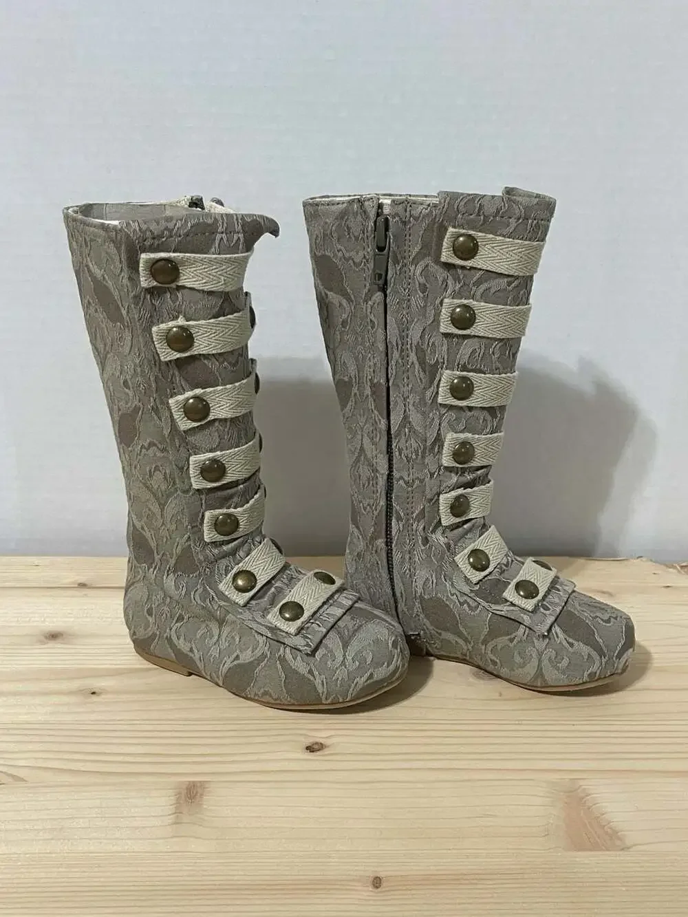Joyfolie Leighton in Dove Damask Tall Boots with Brass Buttons Girls Size 5